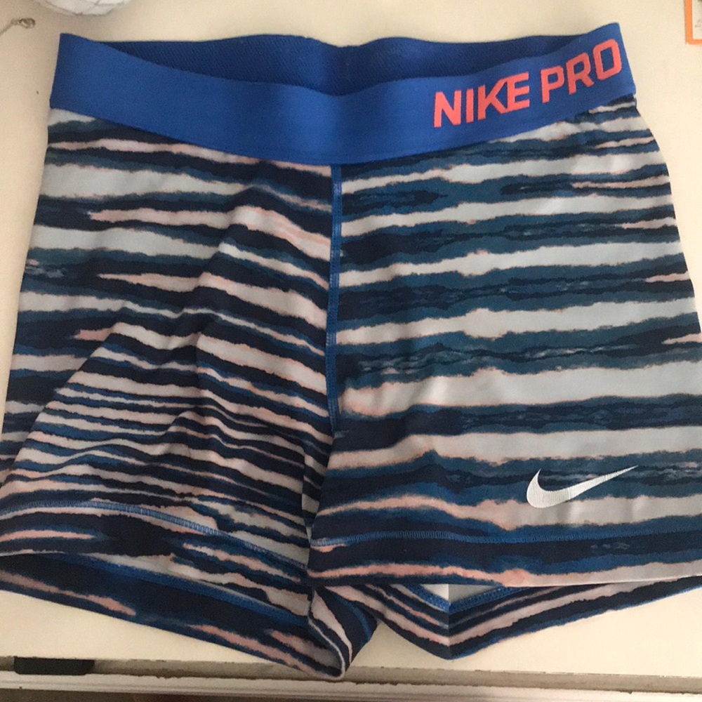 Nike pro spandex shorts